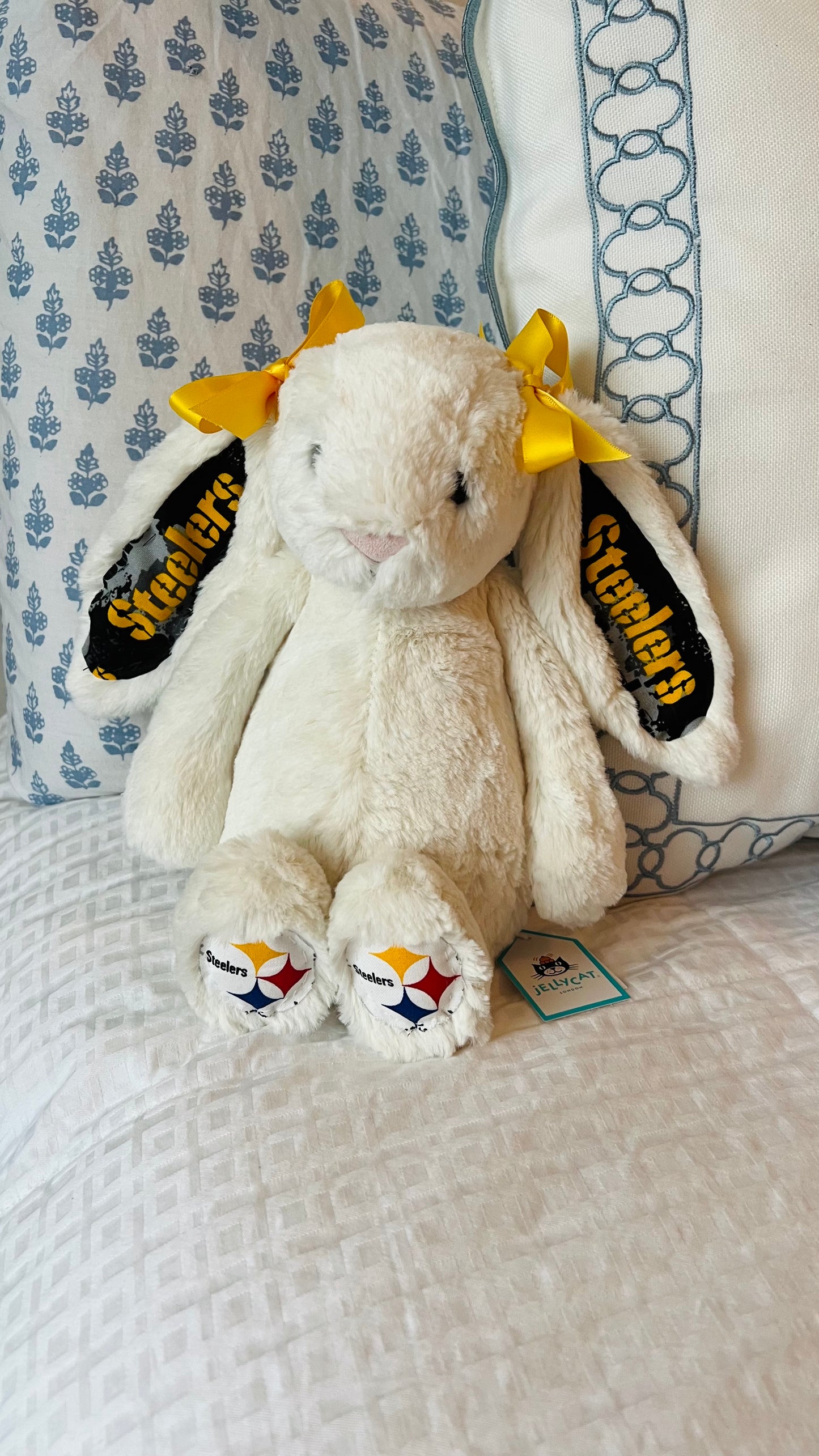 Custom College/NFL Jelly Cat Bunny!