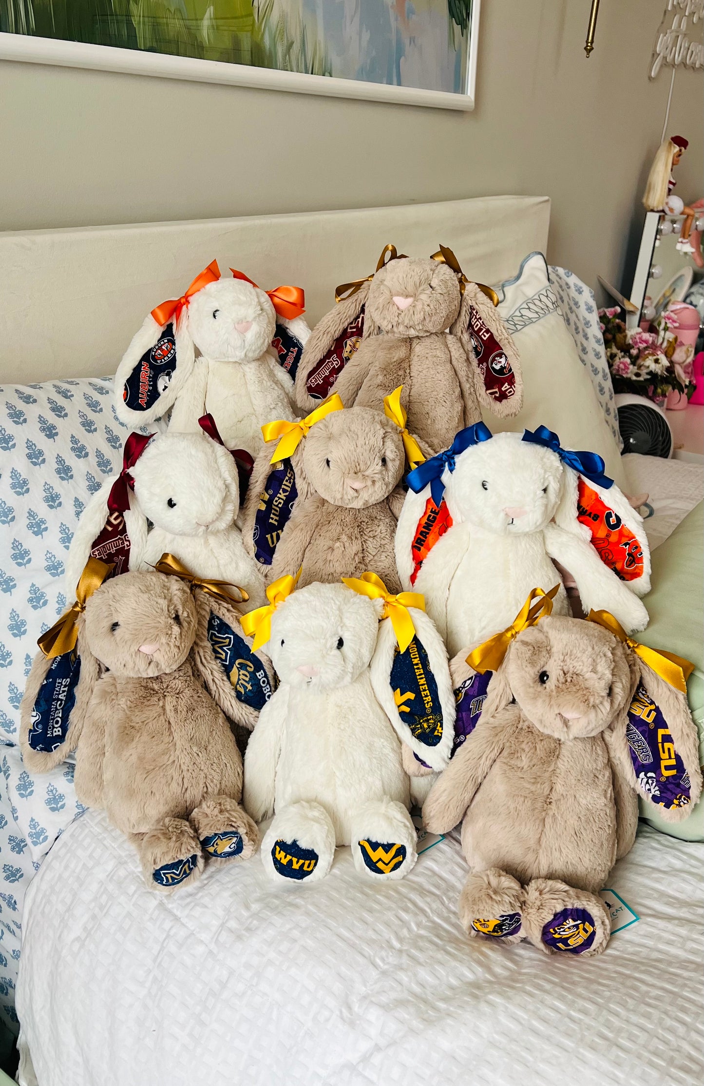 Custom College/NFL Jelly Cat Bunny!